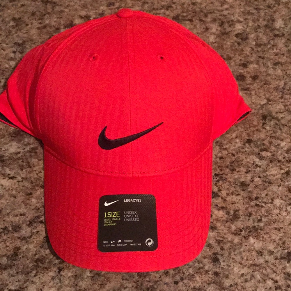 Nike Hats UNISEX RED & GRAY  I HAVE 2 COLORS